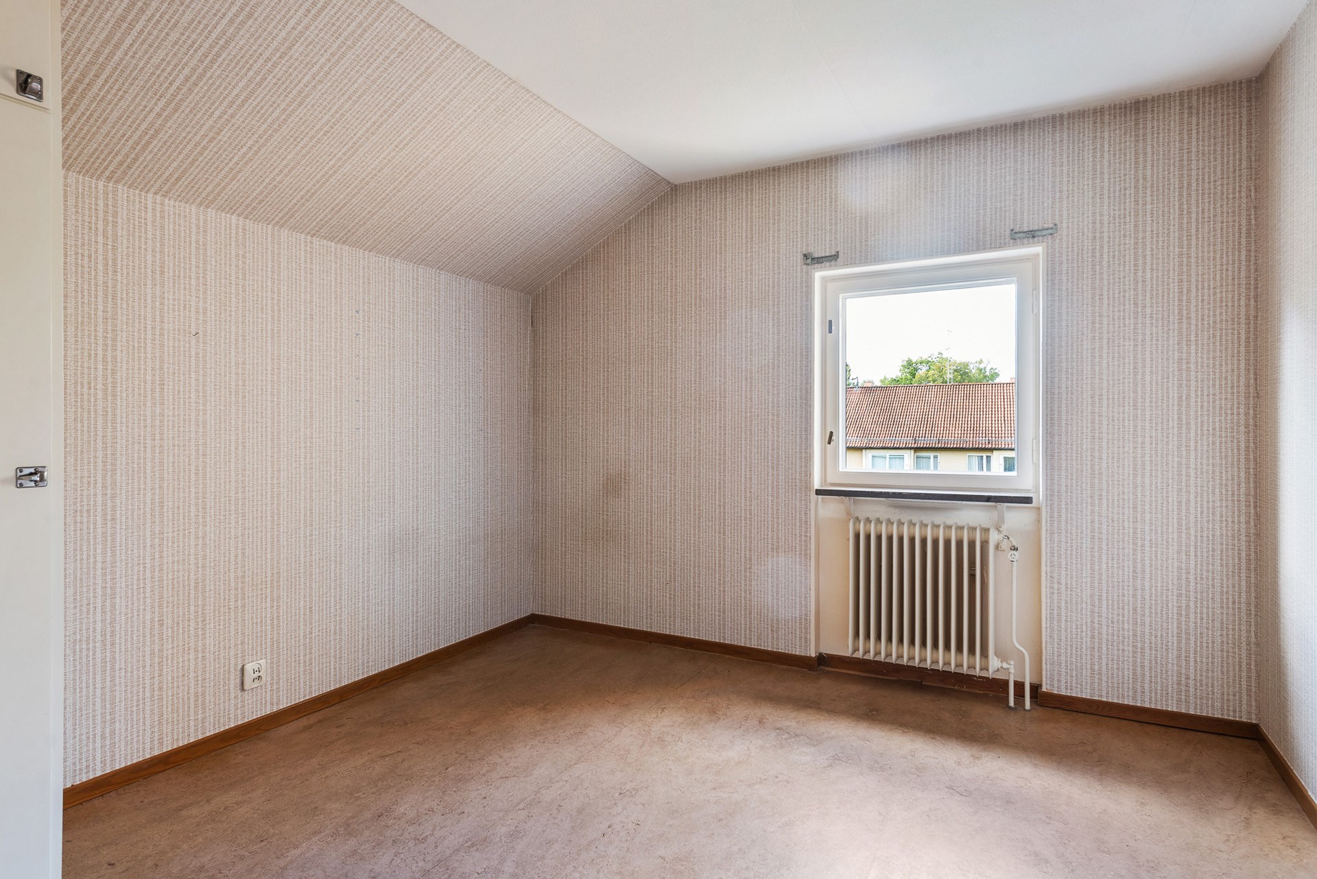 För dig som önskar renovera lägenhet i Hallstavik efter eget tycke i stabil & skuldfri förening!