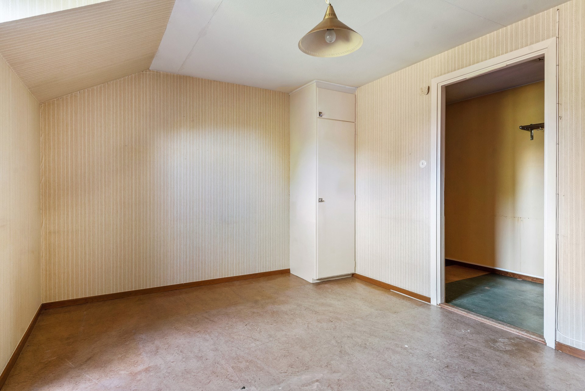 För dig som önskar renovera lägenhet i Hallstavik efter eget tycke i stabil & skuldfri förening!