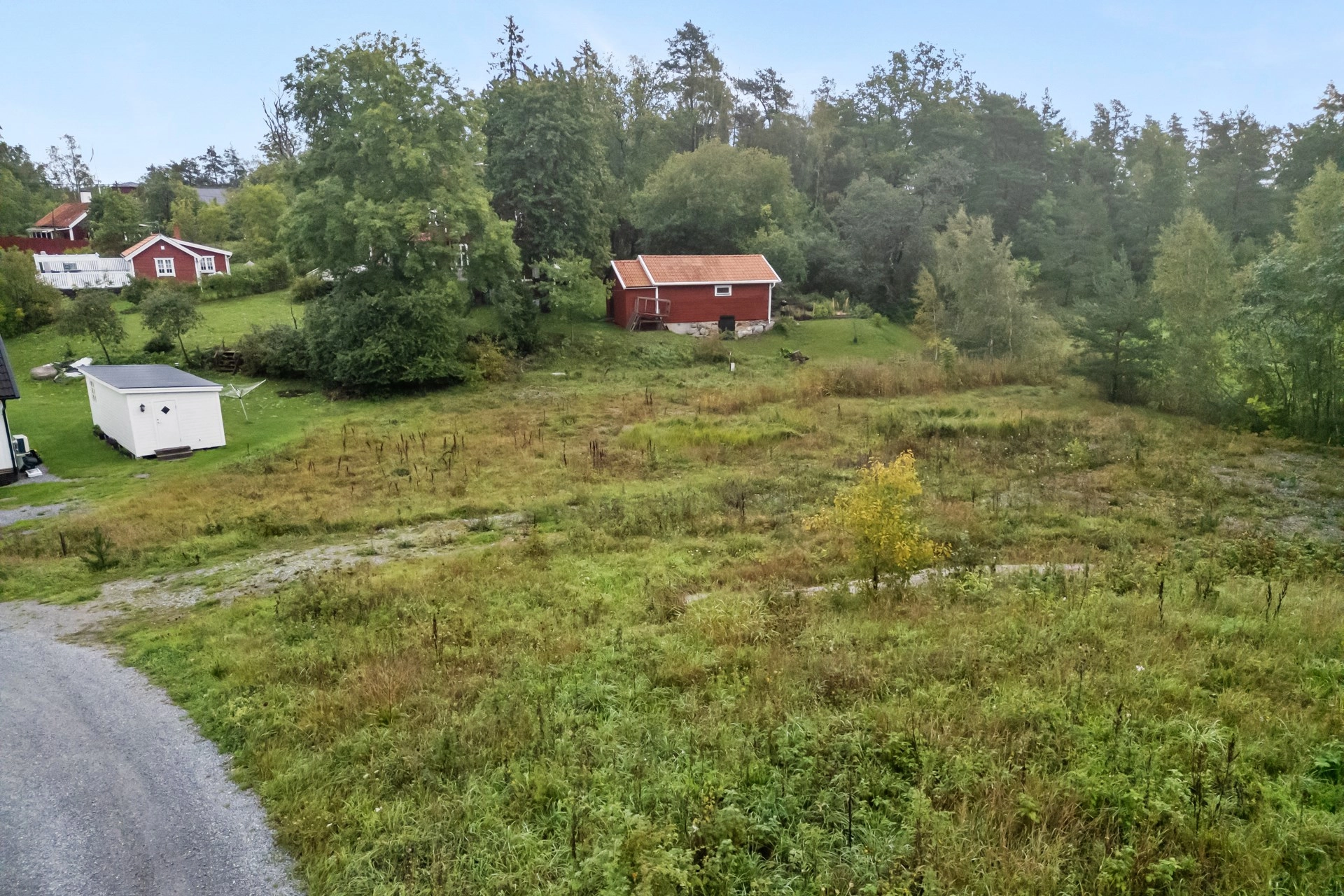 Sydvästläge med sjöutsikt och båtplats – en skärgårdsdröm på Blidö