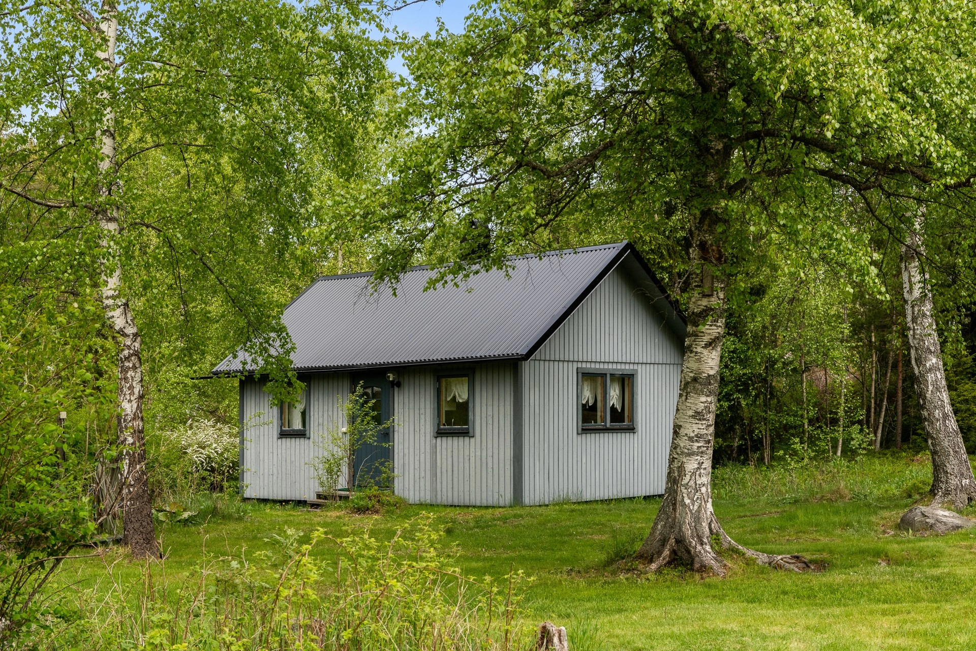Fritidshus med stor gäststuga på populära Vätö!