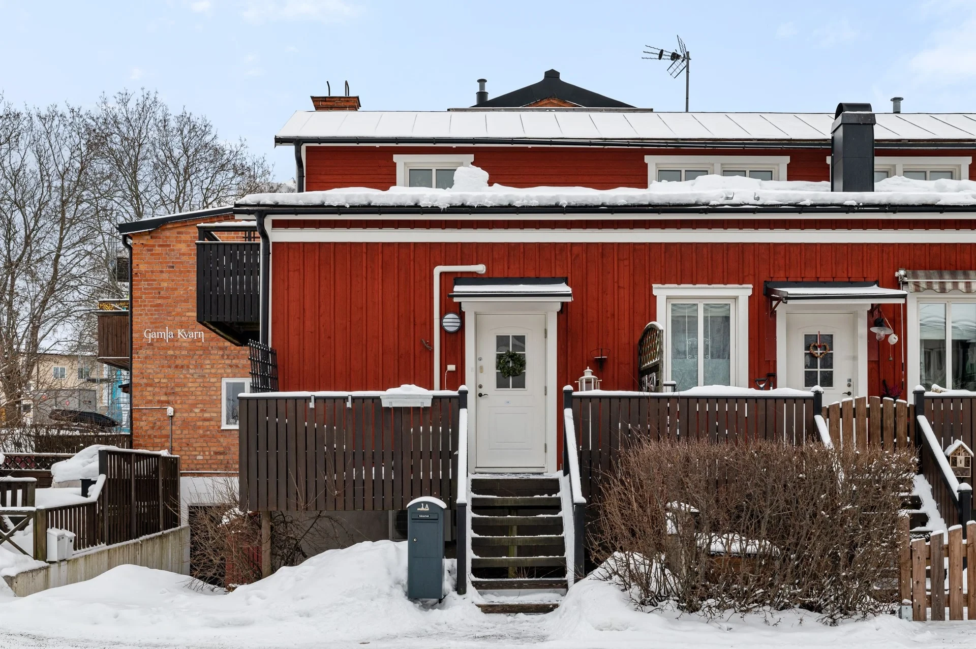 Unikt boende med radhuskaraktär i den gamla kvarnen