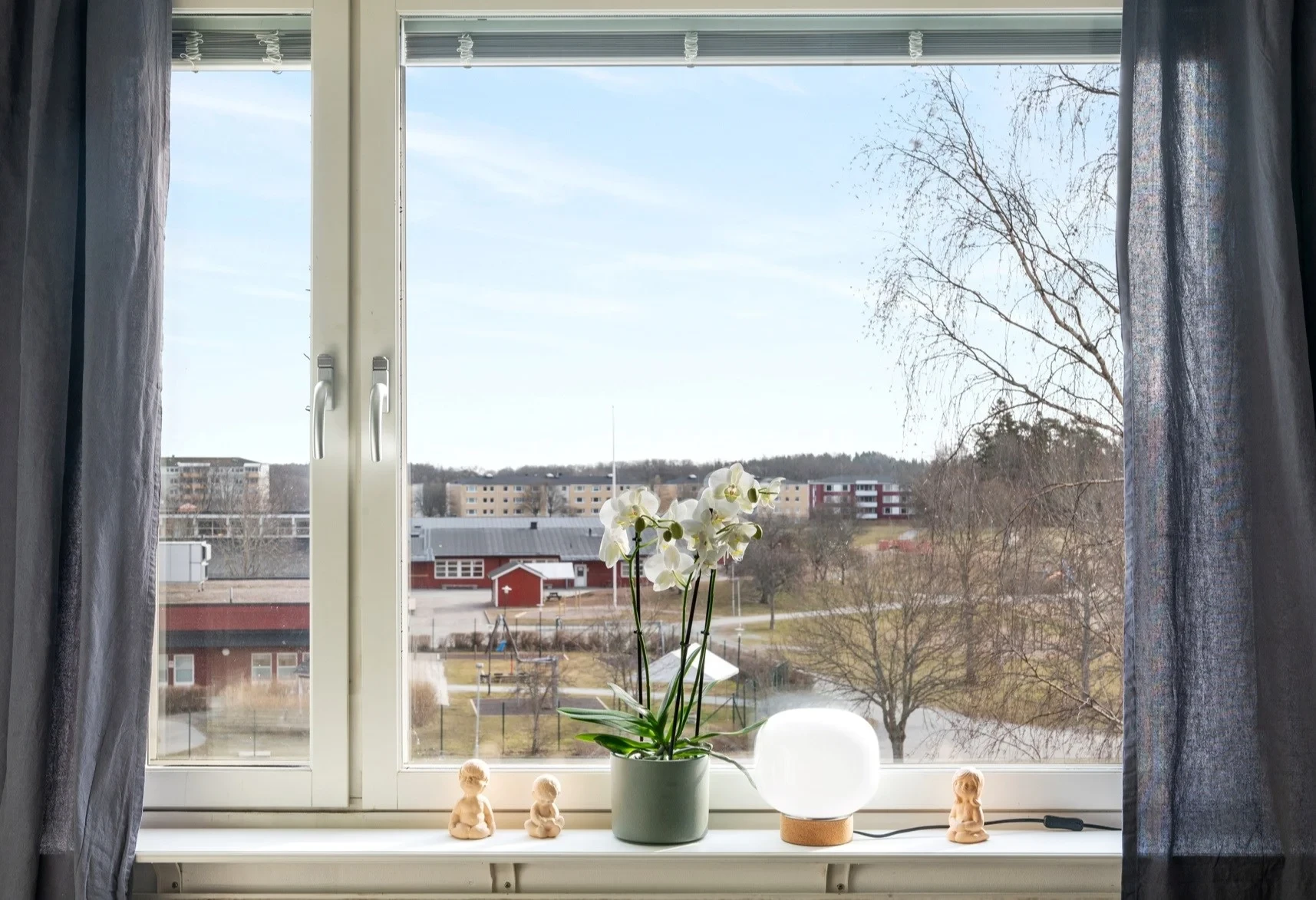 Trea i populär förening med uthyrningsdel och fin utsikt!