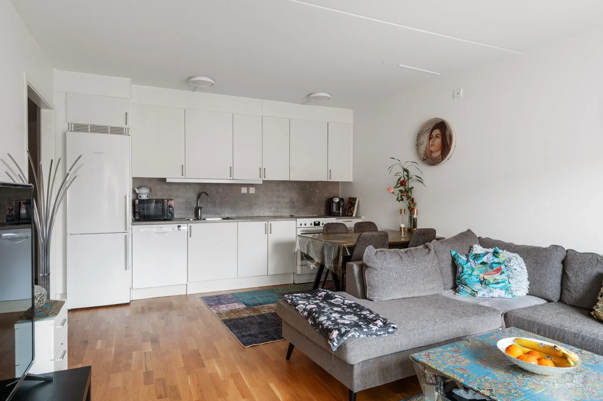 Modern och välplanerad tvåa i hus med hiss