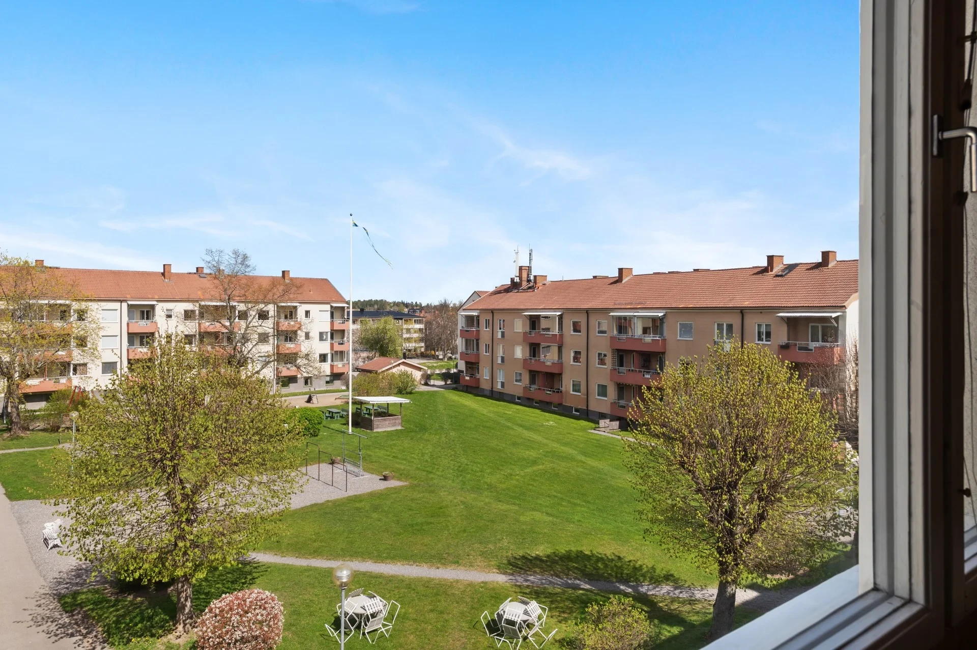 Gaveltrea med potential och uthyrningsdel!