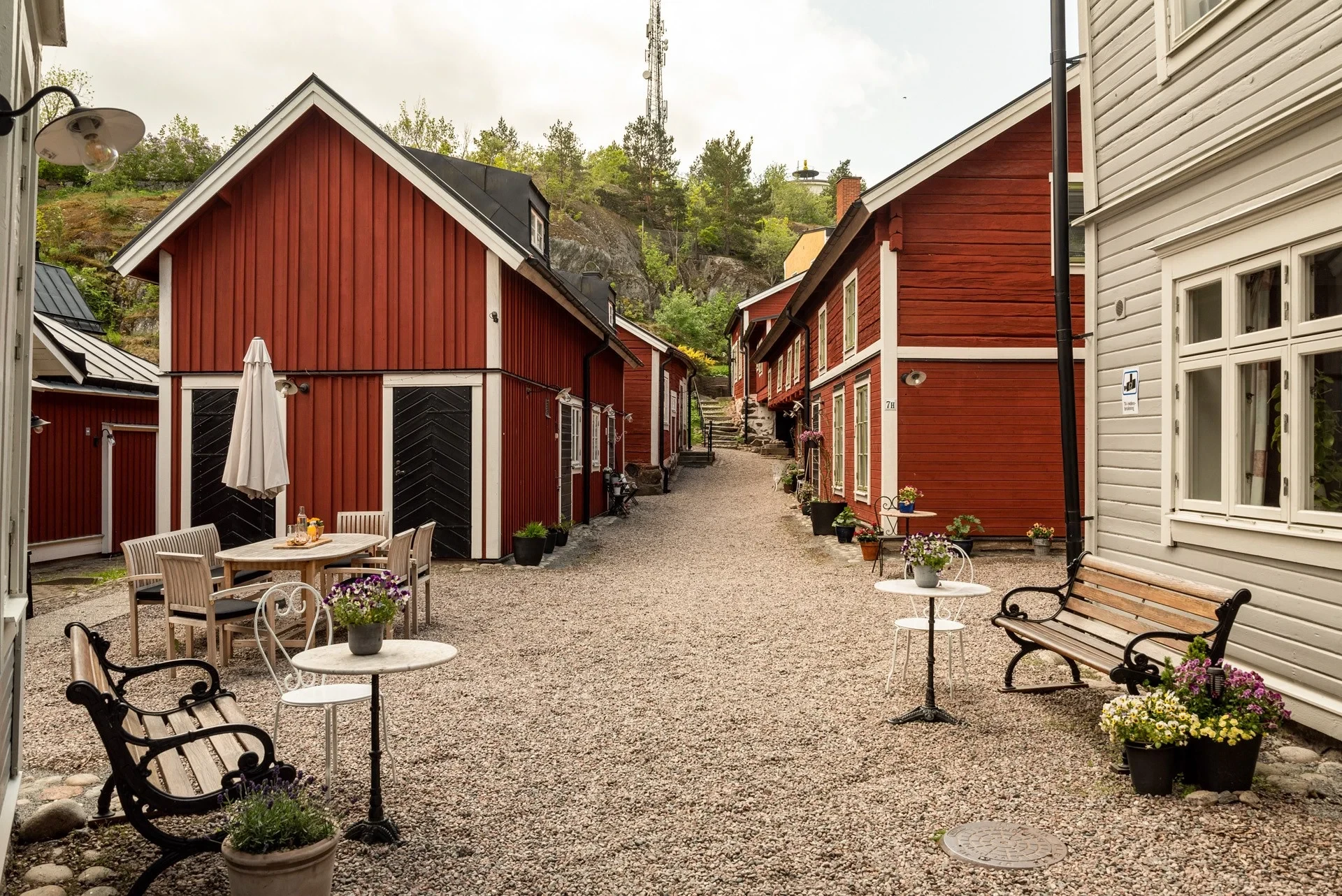Otroligt stilfull vindstvåa belägen i pittoresk gränd