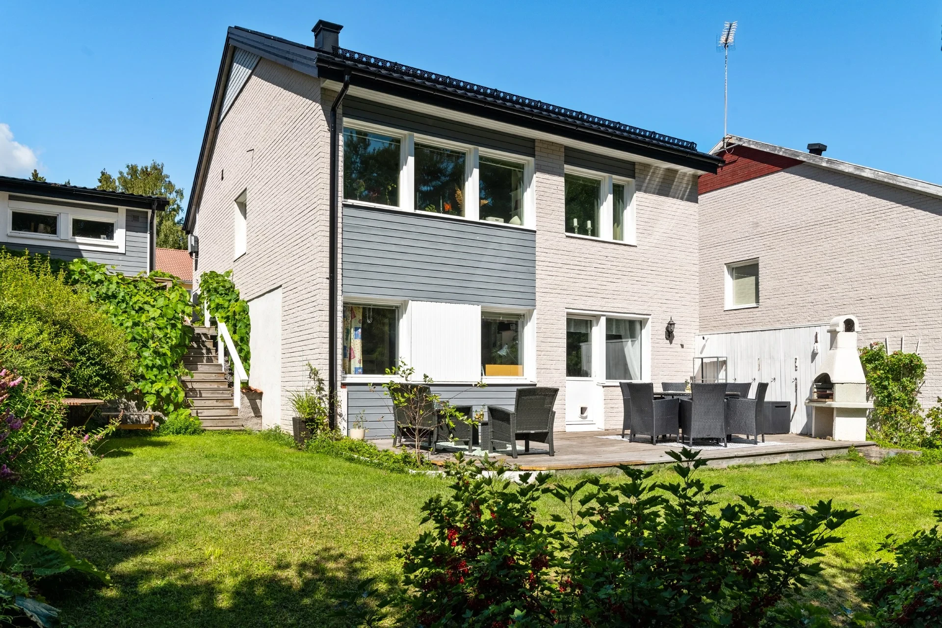 Familjevänligt boende på lugn återvändsgata och med solceller