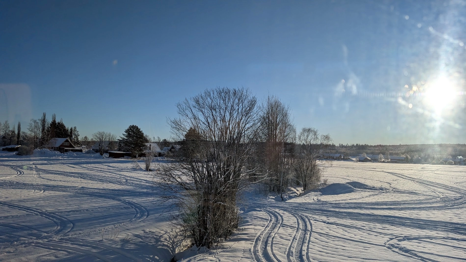 Charmigt sekelskifteshus med stor prunkande trädgård, generösa ytor samt härligt läge i Häverödal