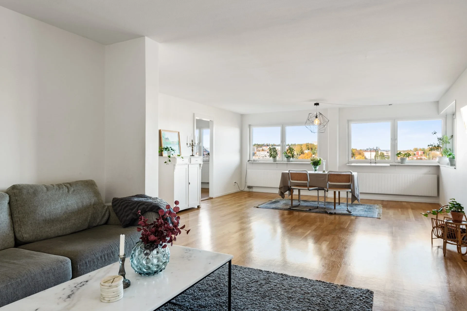 Gavelfemma med storlek som en villa samt nytt kök och nya badrum 2017!