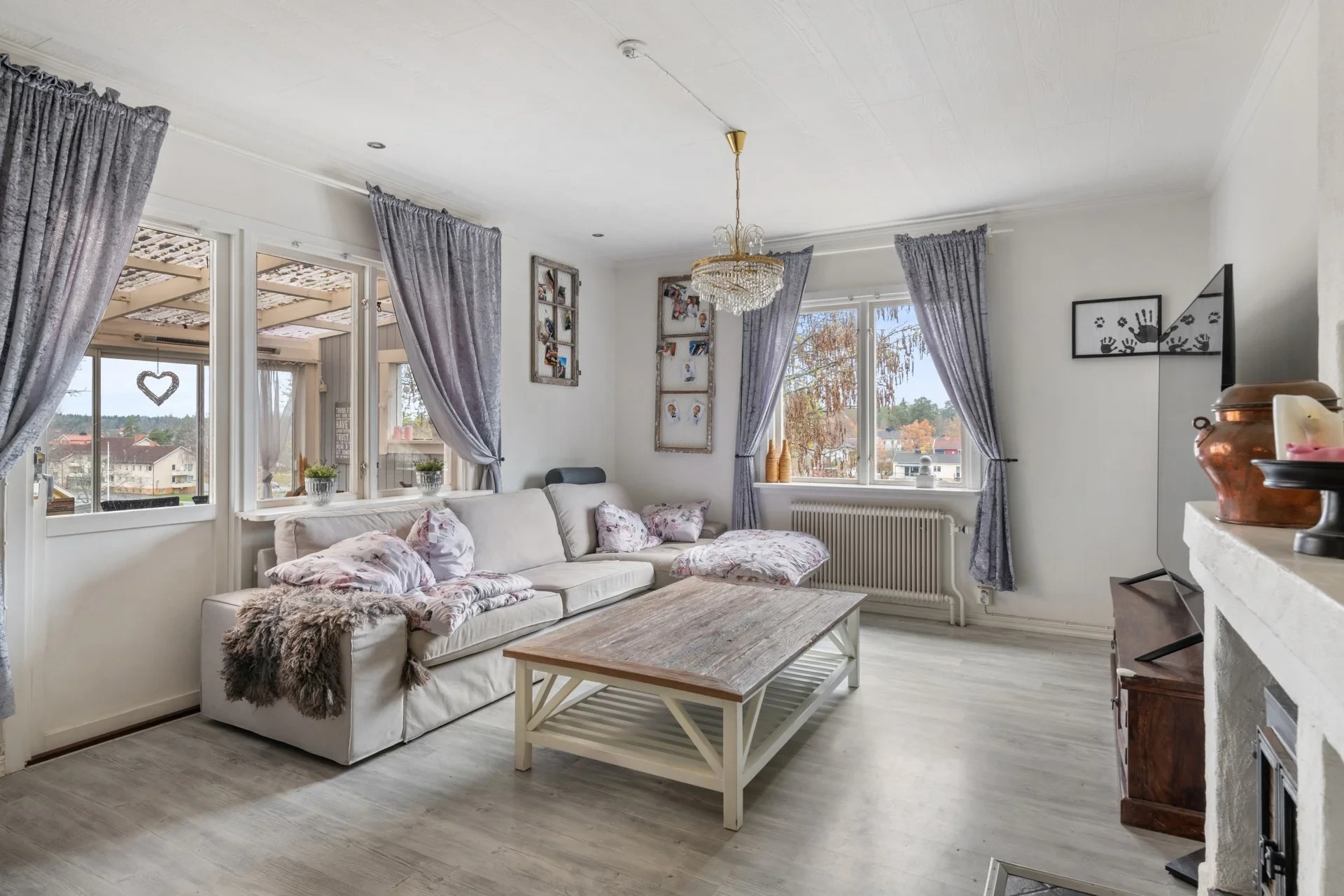 Välplanerad villa med låga driftskostnader i lugnt och barnvänligt område nära centrum!