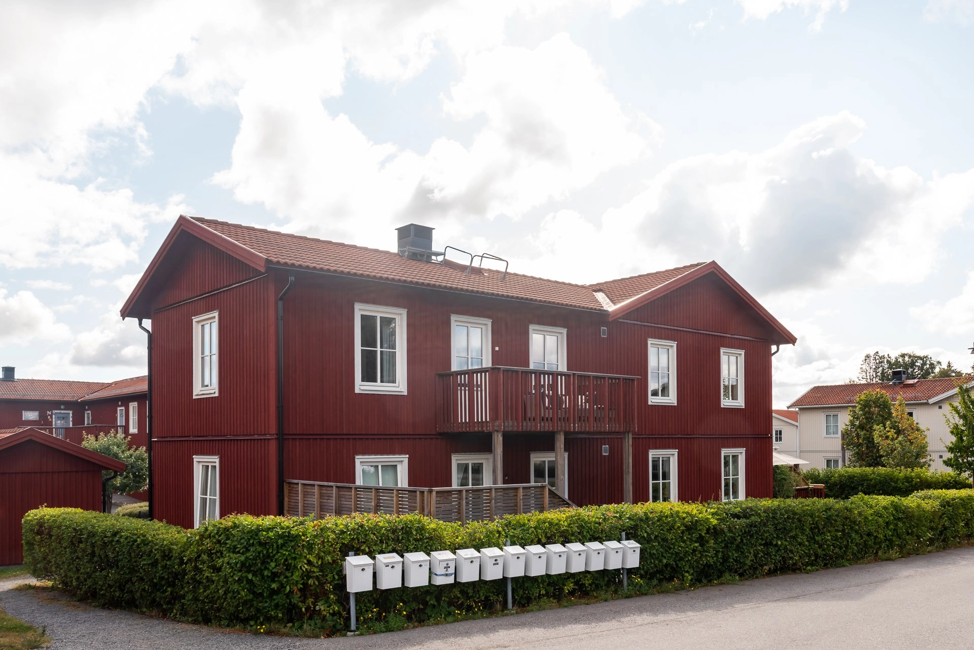 Modern och trivsam tvåa i Färsna med balkong i väster