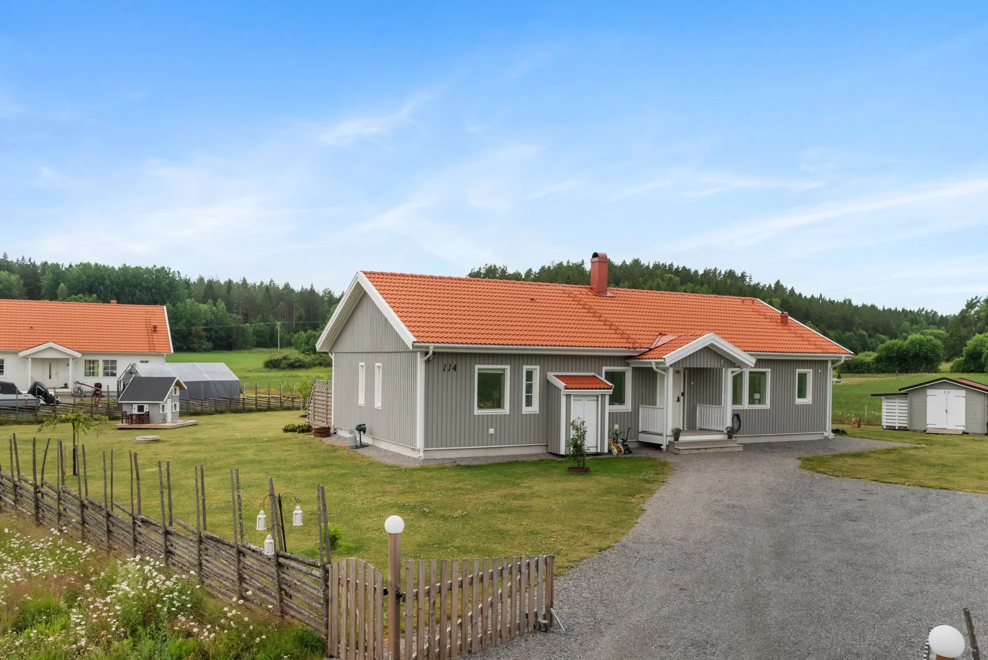 Enplansvilla med solceller ca 5 min utanför Norrtälje