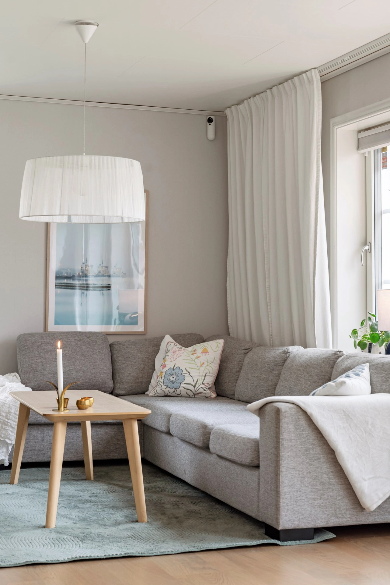 Modernt parhus i Solbacka med uteplats i väster!