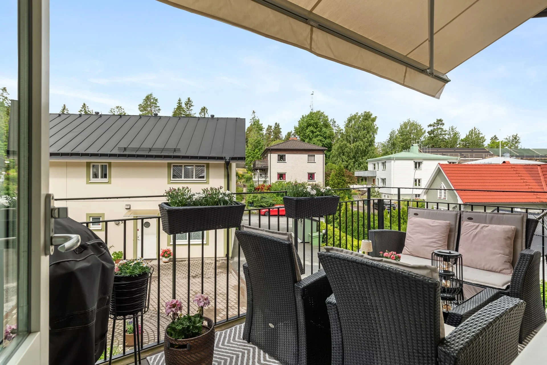 Gavelläge, garage och hiss hela vägen hem
