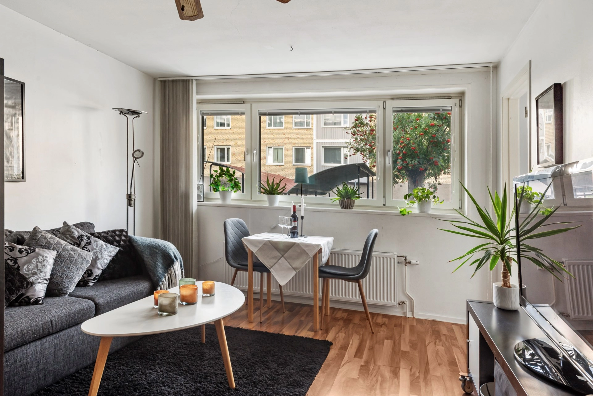 Optimalt planerad etta nära centrum