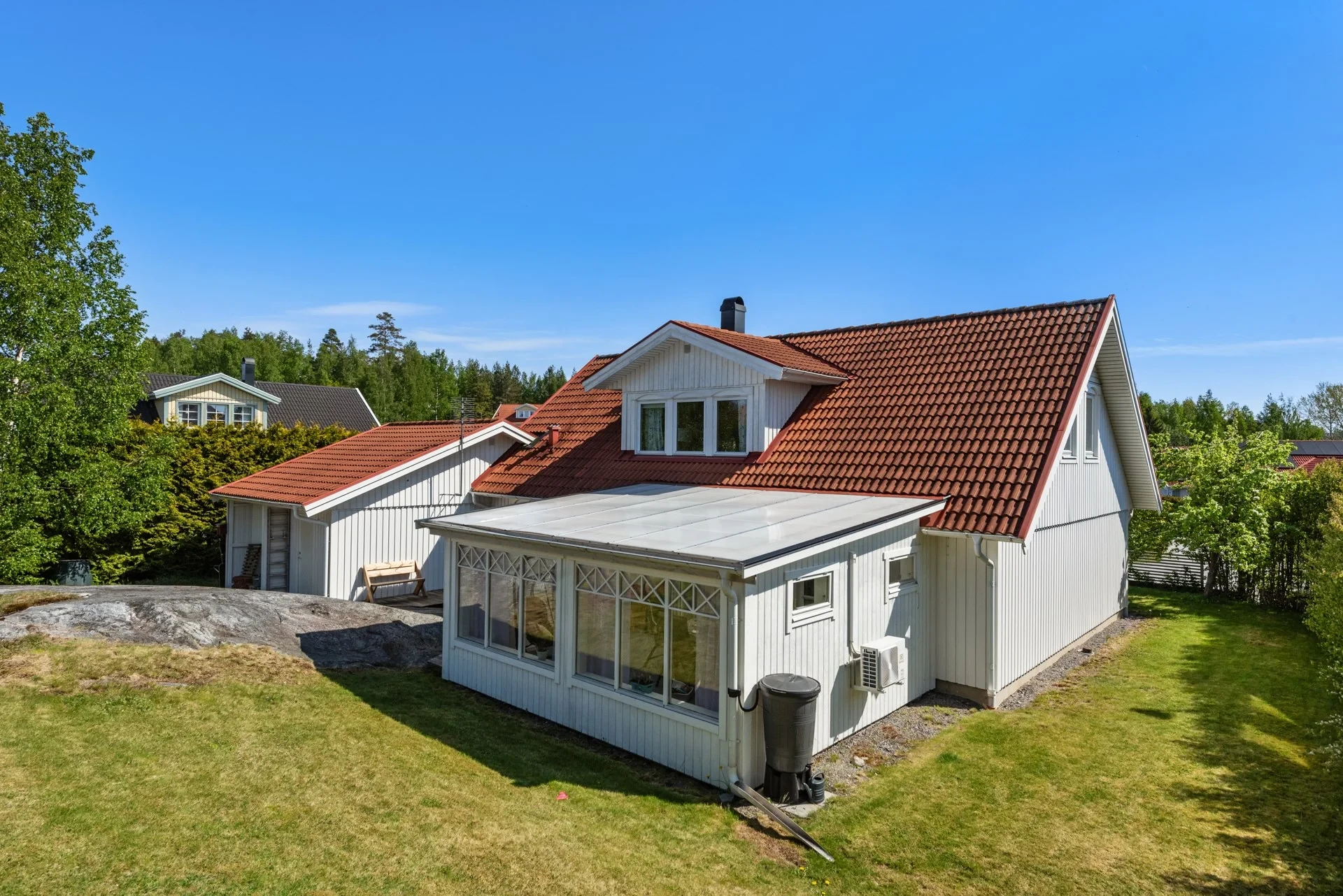 Rymlig familjevilla med totalt fem sovrum