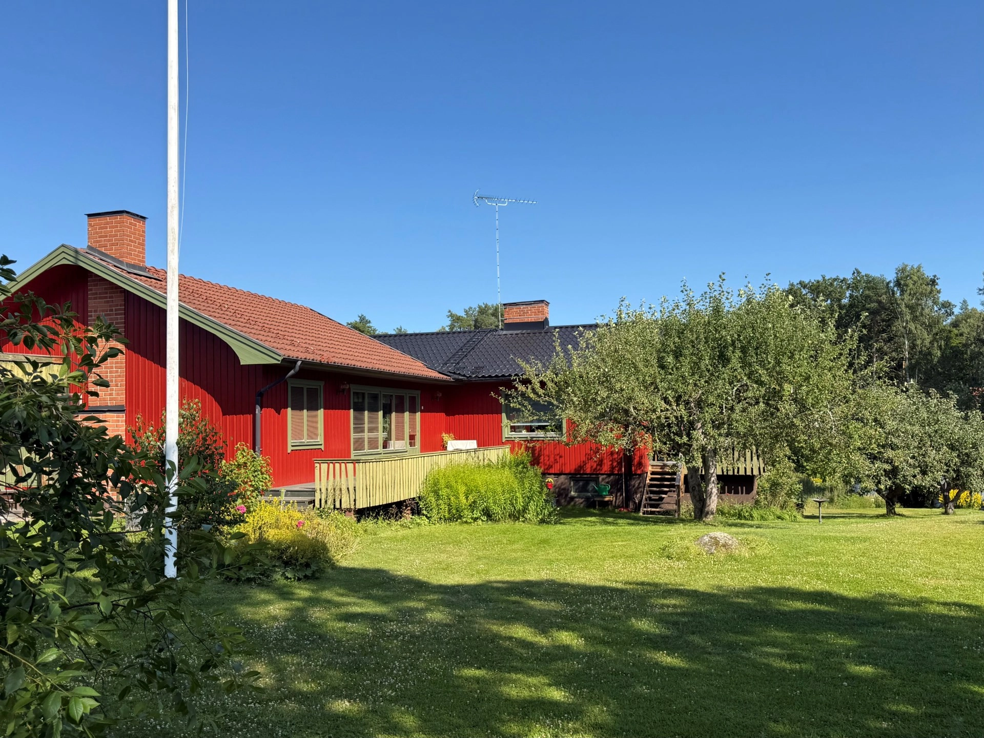 Rymlig villa med plats för hela livet i lugna Svanberga!