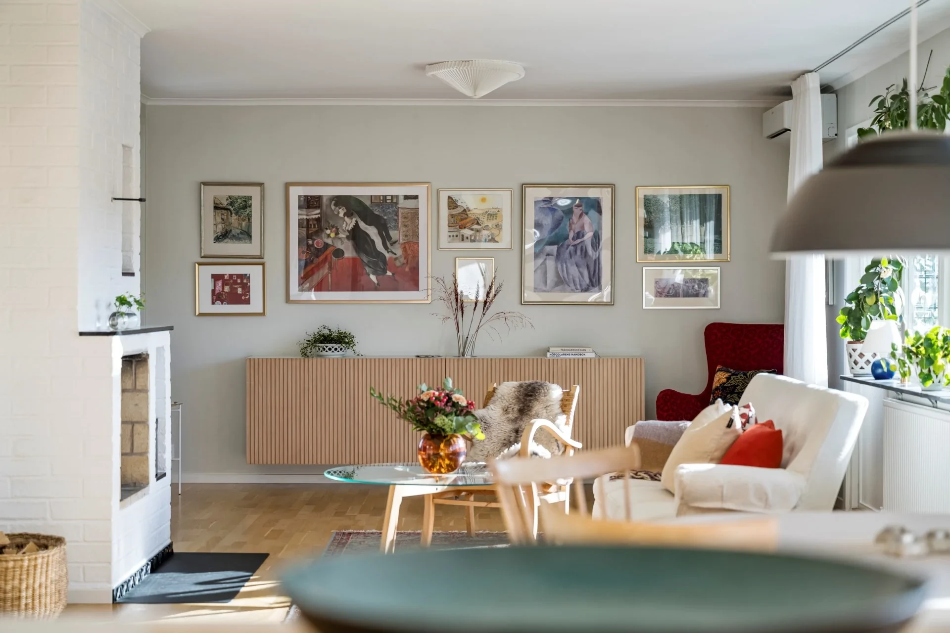 Trivsam familjevilla med genomtänkt planlösning i omtyckta Kvisthamra!