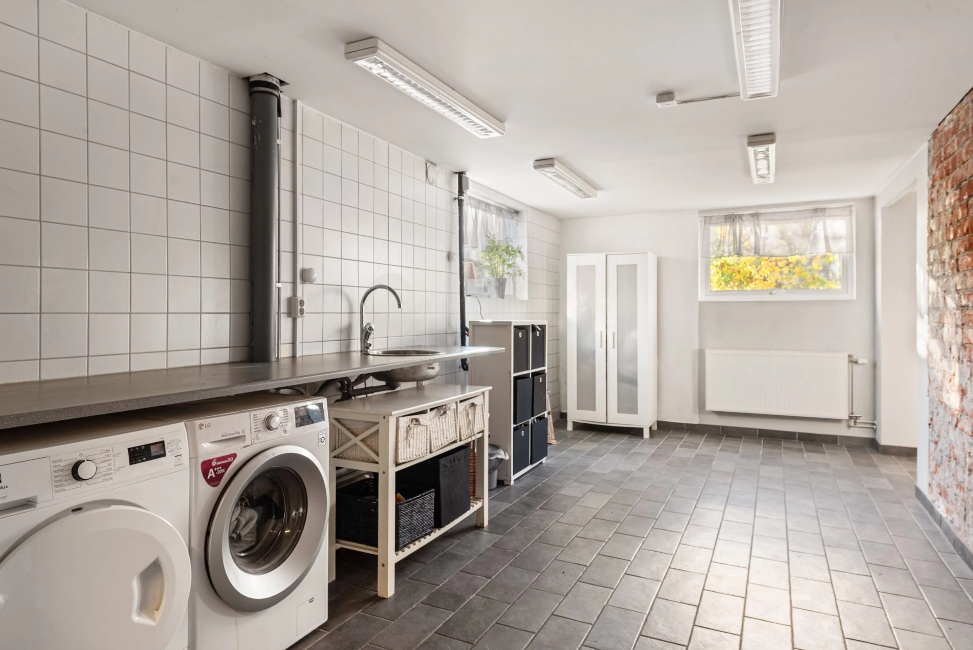 Stor villa i Häverödal med solceller & bra verkstadsmöjligheter!