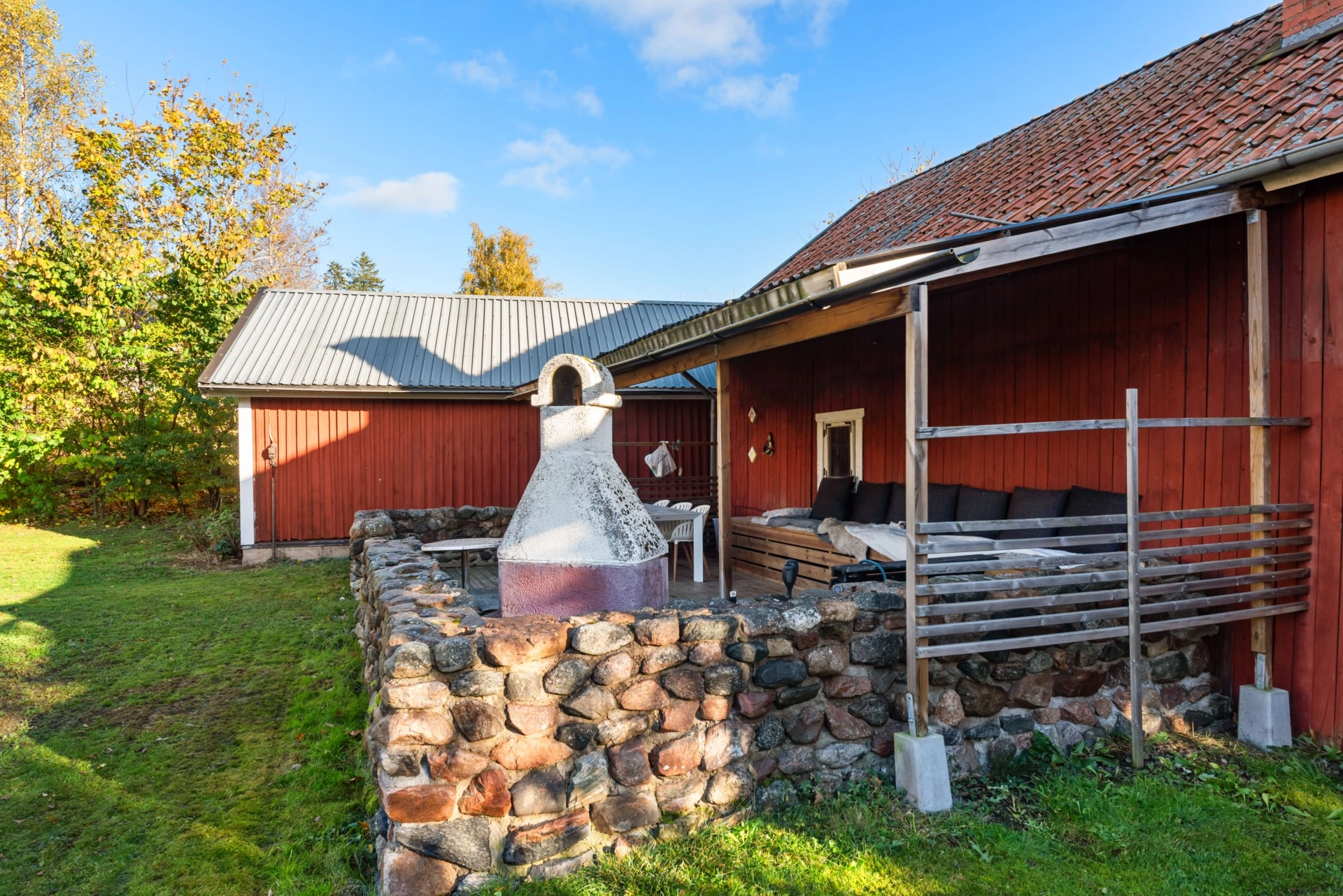 Stor villa i Häverödal med solceller & bra verkstadsmöjligheter!